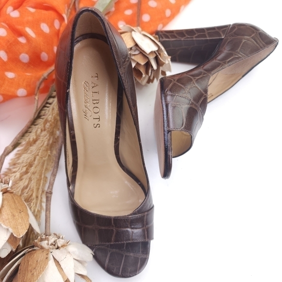 Talbots Brown Leather Chunky Heel Open Toe Sandals Size 8 B - Picture 6 of 11
